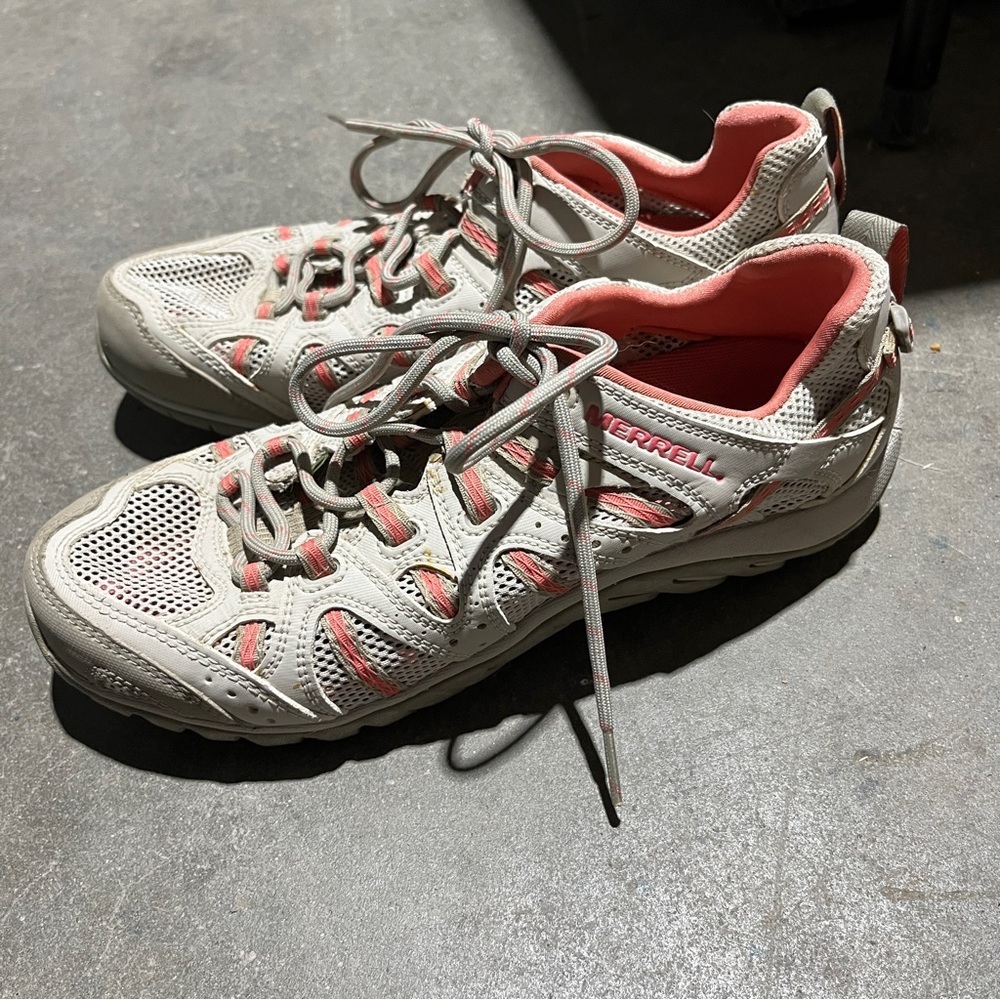 Merrell Shoes - Picture 2 of 4